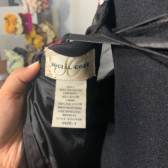 Homecoming Dress - Picture 7 of 8